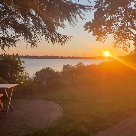 Erste Reihe Am Mit Panoramablick Und Garten Dom wakacyjny Scharbeutz